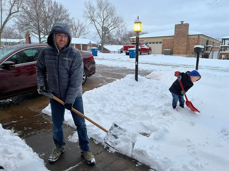 Daniel & Vincent Shovel the Driveway